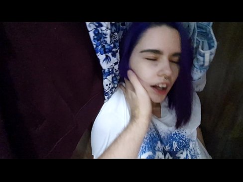 ❤️ Aimsíodh mo SIS sa closet agus chabhraigh sí cum ❤️ Just a porn ag ga.bassaniluigi.ru